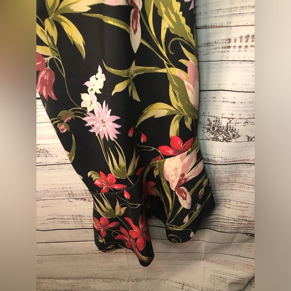 VENUS Black Asymmetrical Dress with Floral Accents 1X NWOT - Picture 6 of 14